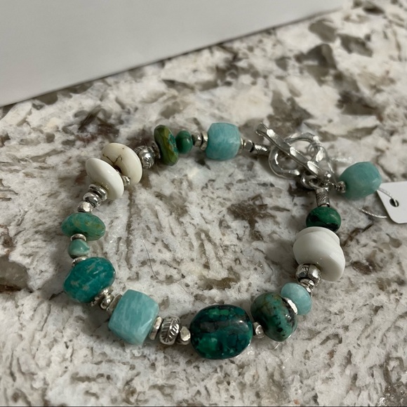 Turquoise, Amazonite, Shell, Chrysocolla Bracelet - Picture 3 of 4